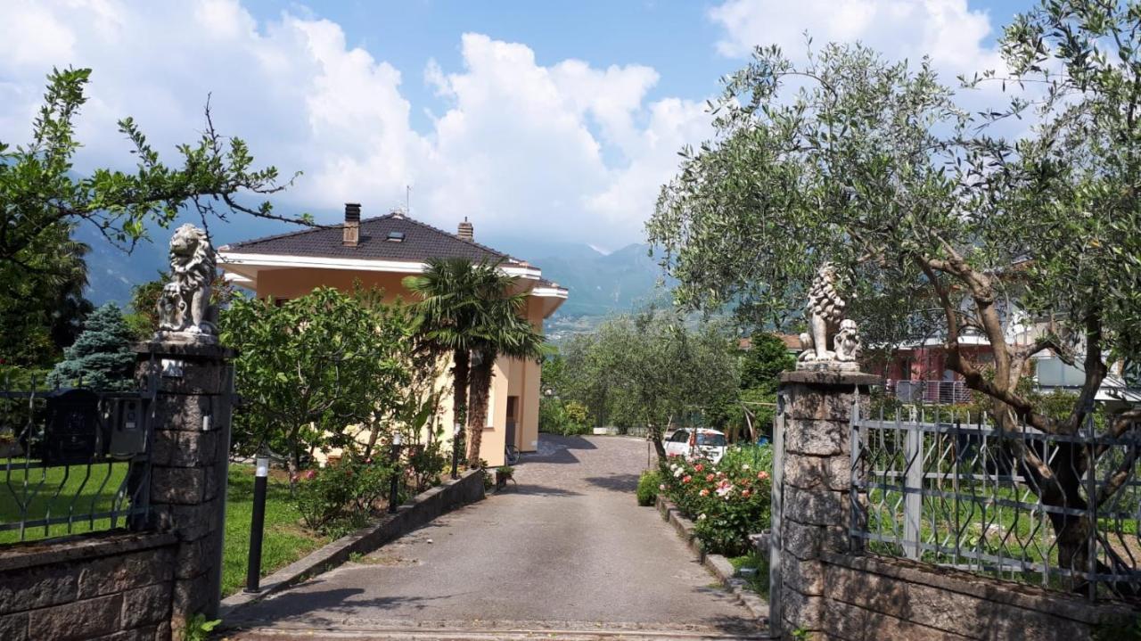 B&B Esmeralda Арко Экстерьер фото